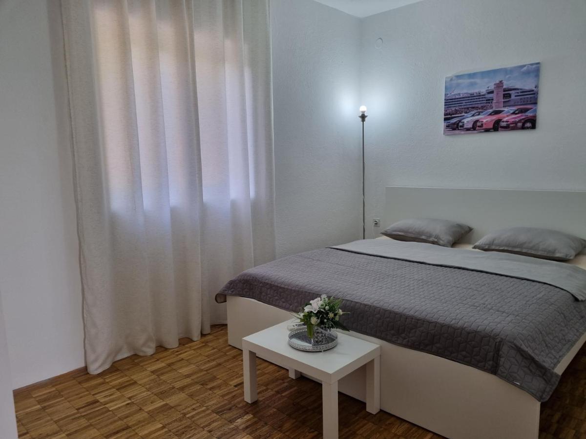 Apartament Tarac Senj  Zewnętrze zdjęcie